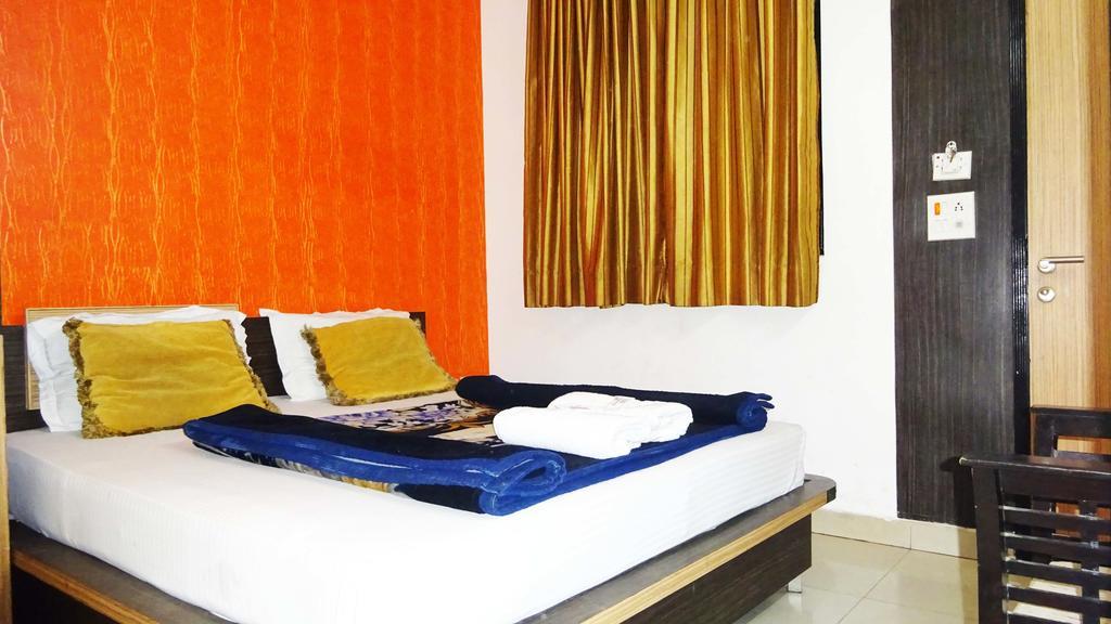 Hotel Durga International Νέο Δελχί Εξωτερικό φωτογραφία