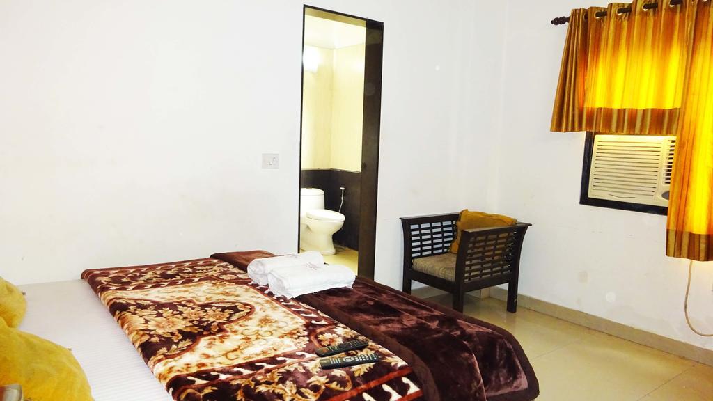 Hotel Durga International Νέο Δελχί Εξωτερικό φωτογραφία