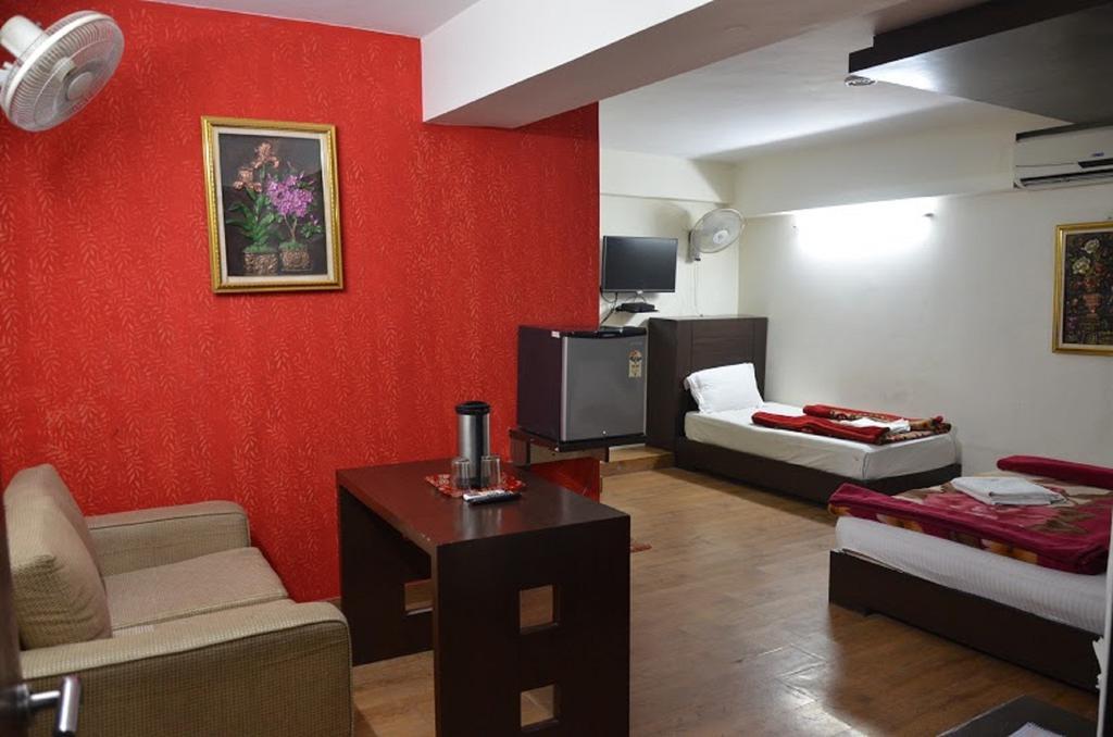 Hotel Durga International Νέο Δελχί Εξωτερικό φωτογραφία