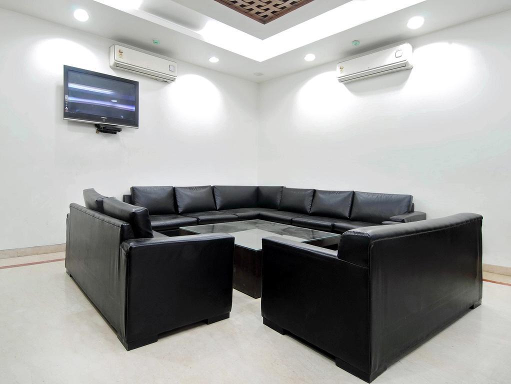 Hotel Durga International Νέο Δελχί Εξωτερικό φωτογραφία