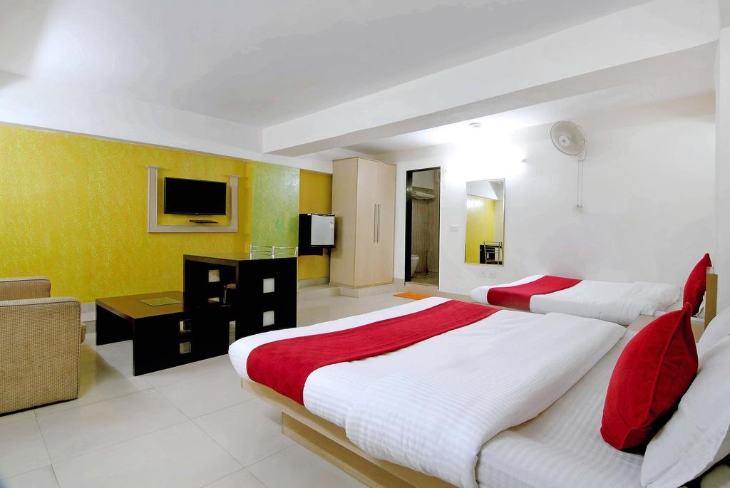 Hotel Durga International Νέο Δελχί Εξωτερικό φωτογραφία