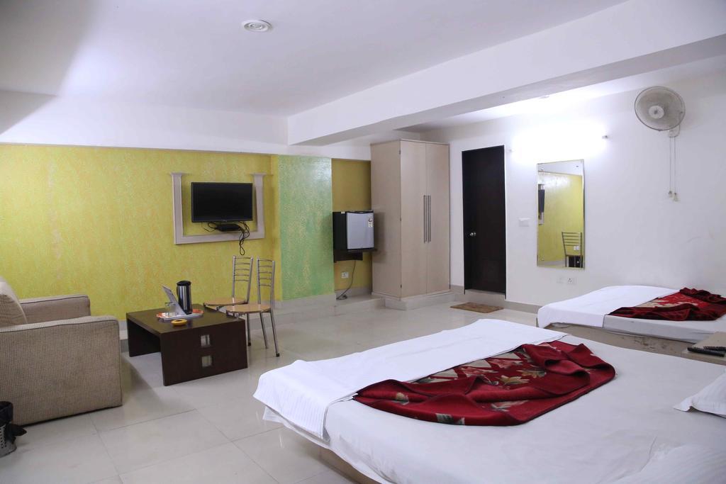 Hotel Durga International Νέο Δελχί Δωμάτιο φωτογραφία