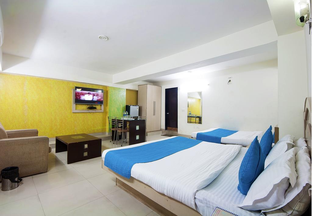 Hotel Durga International Νέο Δελχί Εξωτερικό φωτογραφία